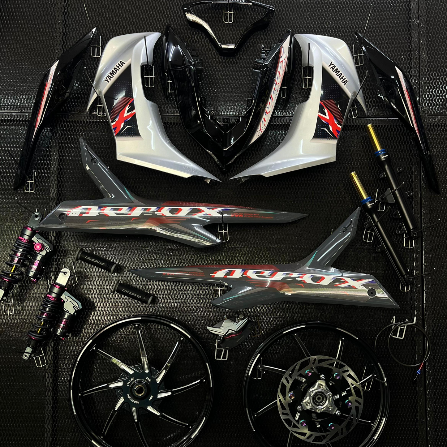 MAKEUP COMBO AEROX NVX V2