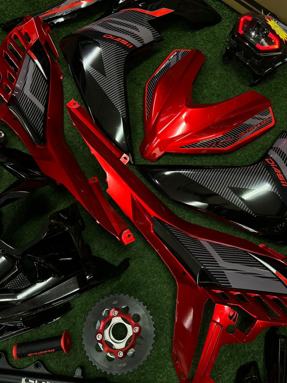 RC MERAH COMBO SET Y16ZR