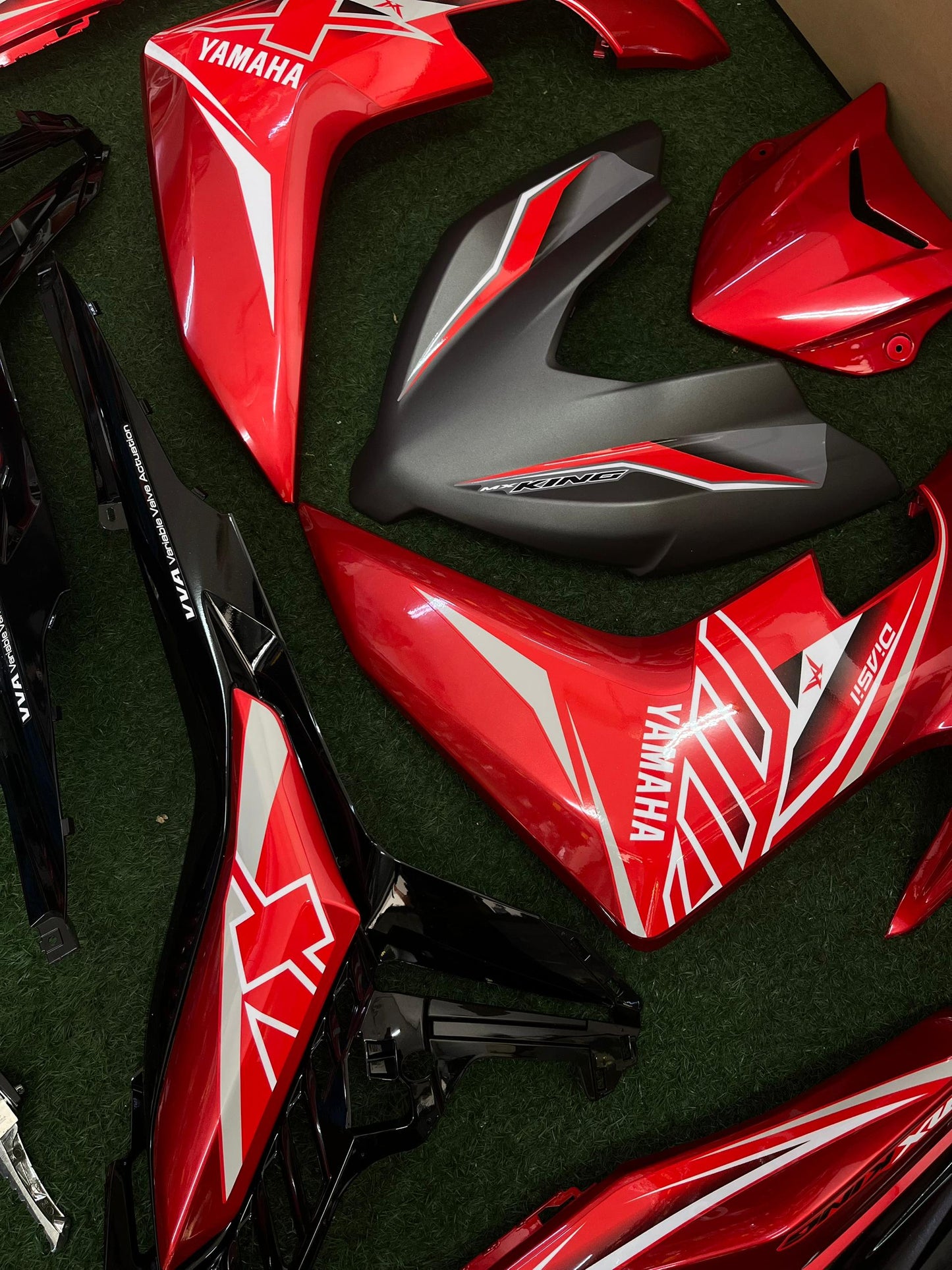 COMBO MX KING MERAH Y16ZR